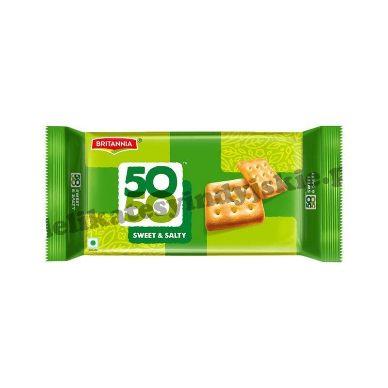 Britannia 50-50 Sweet & Salty Crackers 62g